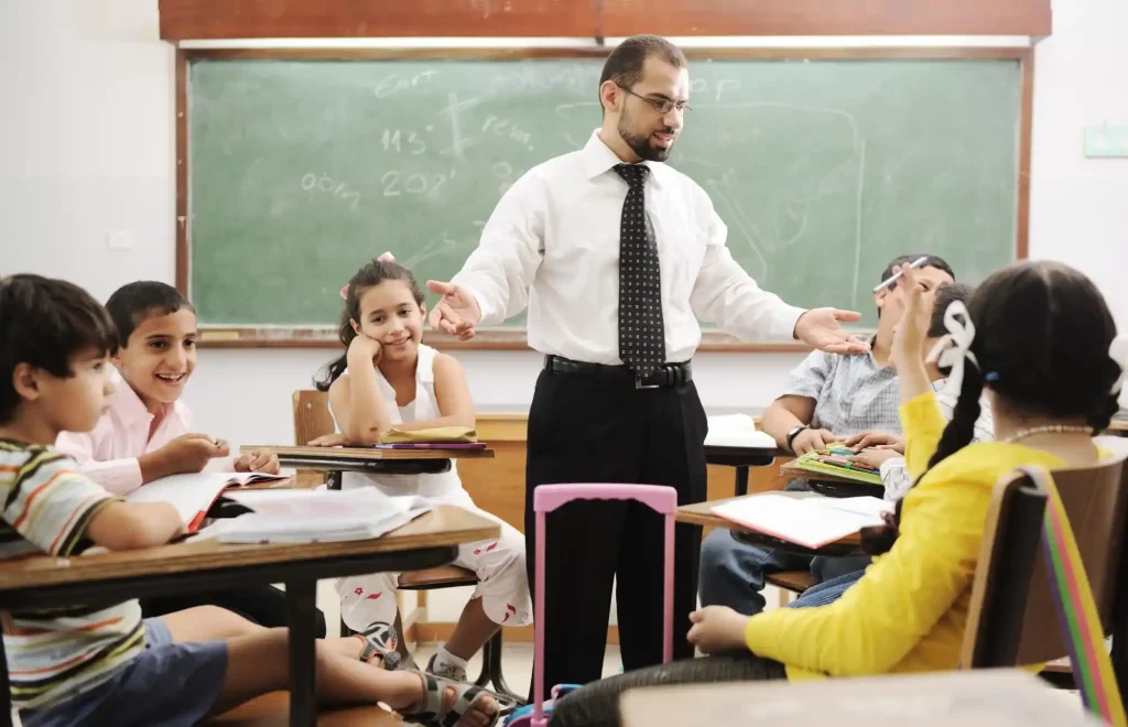 The Benefits of Traditional Education Why Classroom Learning Still Matters